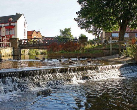 Hambleton_RiverLeven.jpg