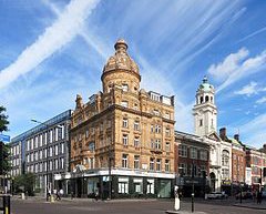 The_Angel,_Islington_(geograph_5052750).jpg